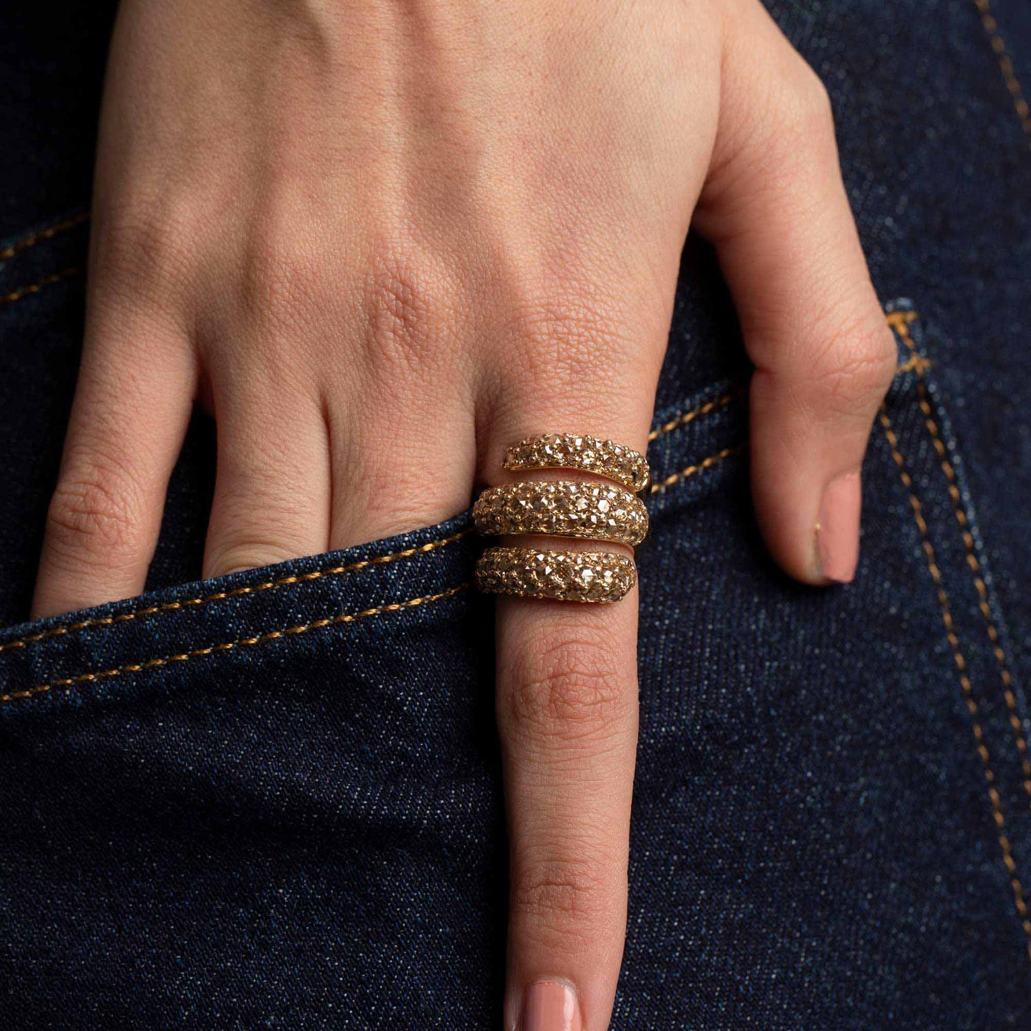 Dune Spiral White Gold Diamond Brown Ring