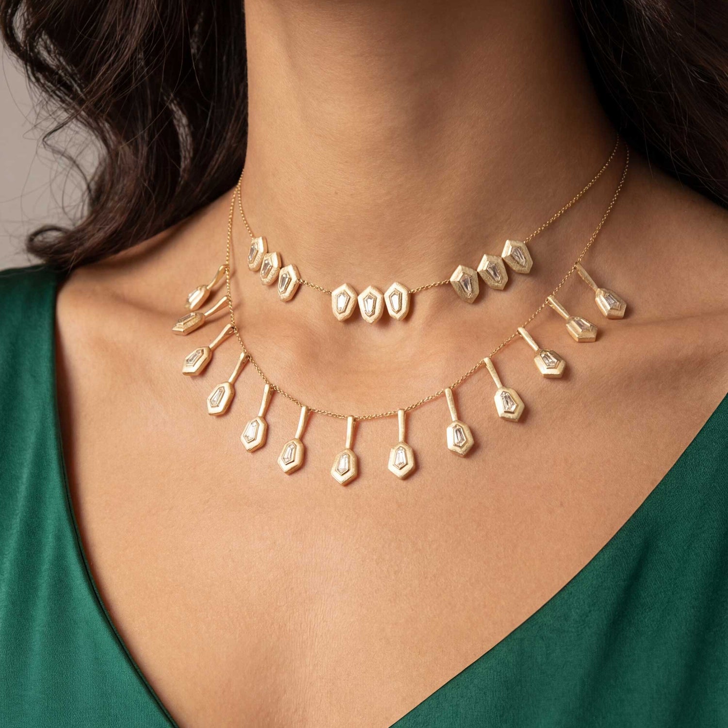 Roma Hexagon Yellow Gold Baguette Diamond 9 Motif High Gloss Necklace