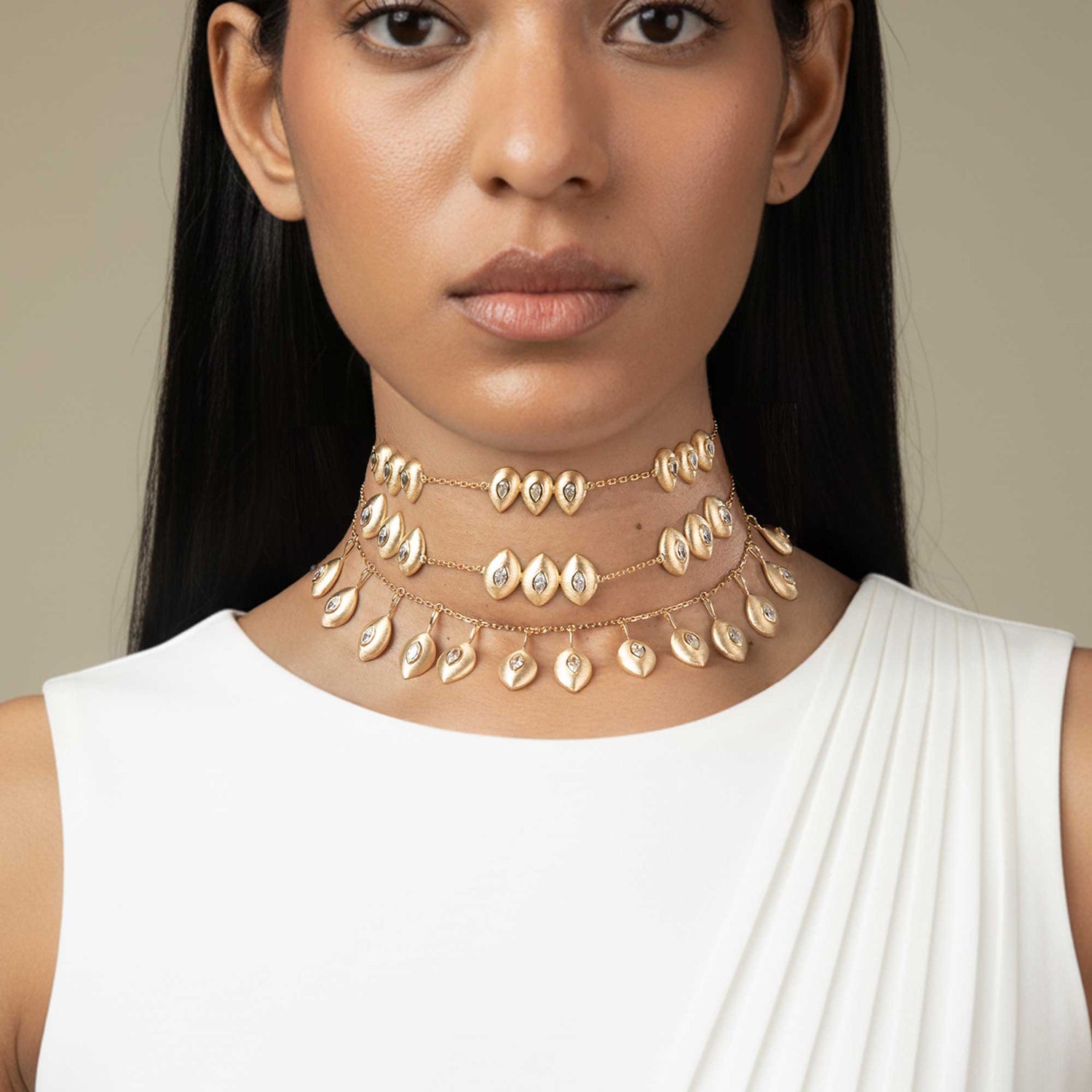 Roma Pear Yellow Gold Diamond 9 Motif Necklace