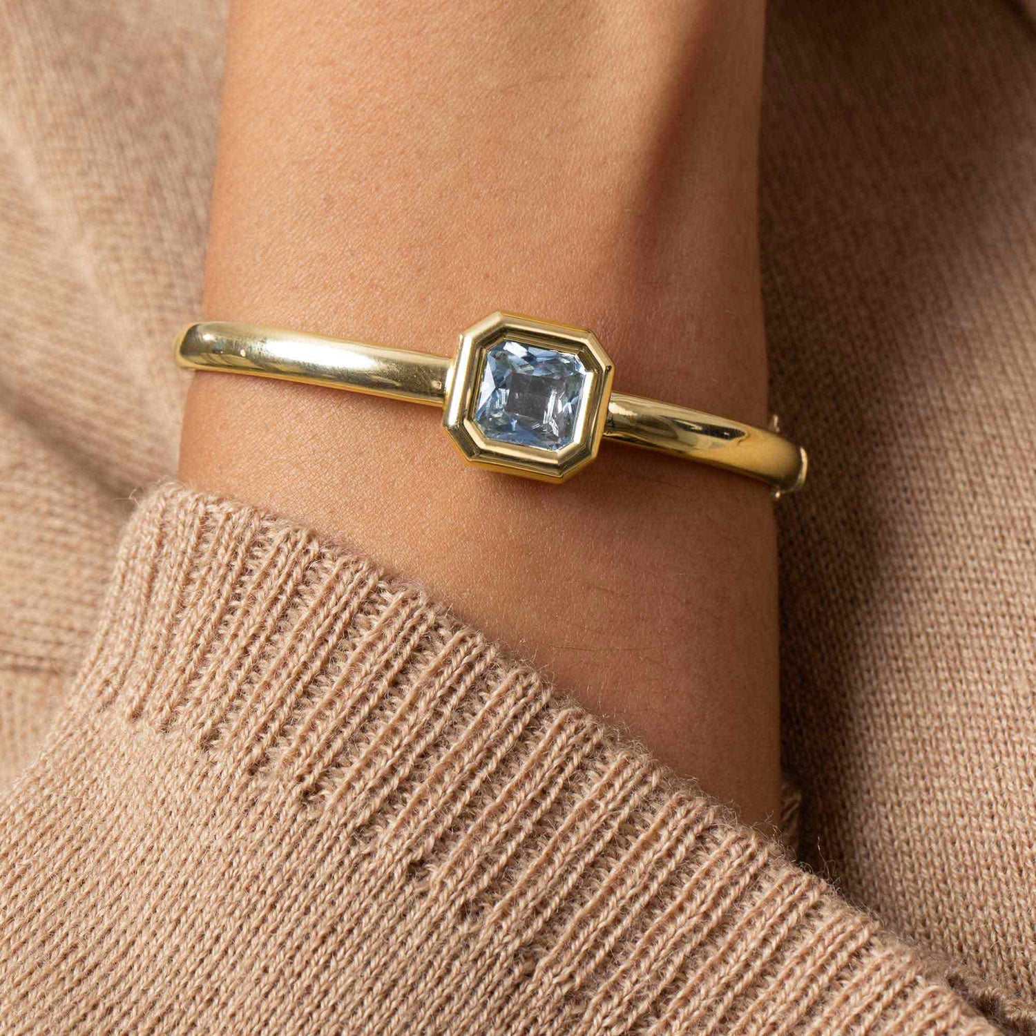 Satine Topaz Yellow Gold Square Bangle