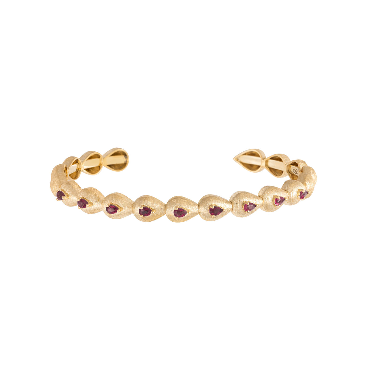 Roma Pear Yellow Gold Garnet Brushed Thin Bangle